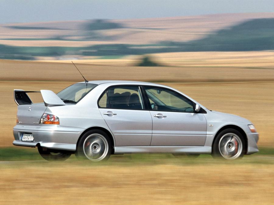  Mitsubishi Lancer Evolution VIII 2003 года  (фото 40 из 58)